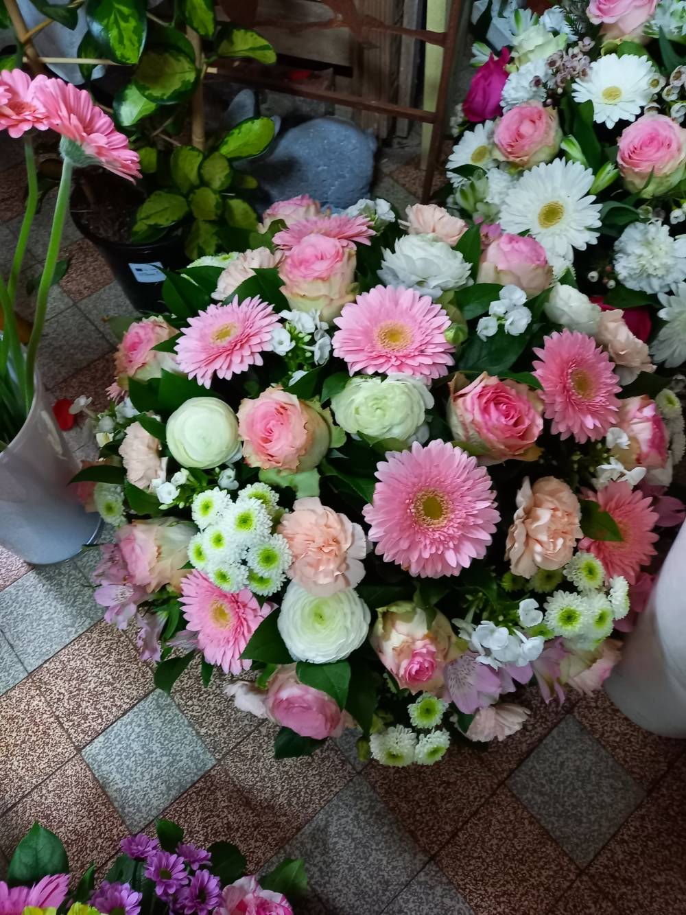 Bouquet de fleur pour enterrement à Vald'Yerre